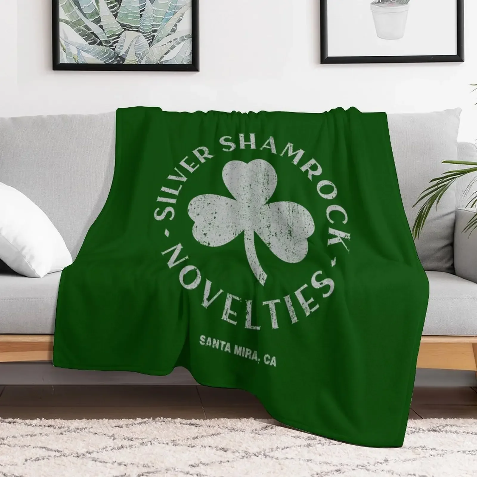 

Silver Shamrock Novelties Throw Blanket Designers Bed Fashionable Stuffeds Blankets