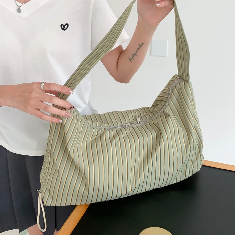 Vrouwen Tas Nieuwe Eenvoudige Gestreepte Casual Mode Rits Zachte Hoge Capaciteit Schoudertas Pures En Tassen Crossbody Meisjes Tas