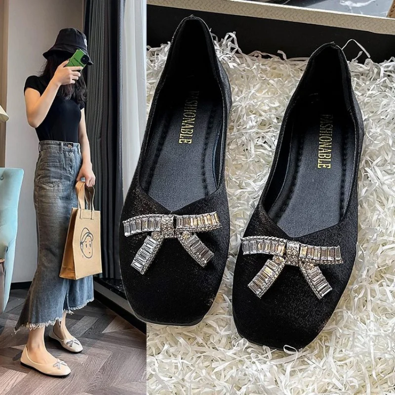

Women's loafers for spring and autumn, new versatile shallow flat shoes for all seasons, fairy style