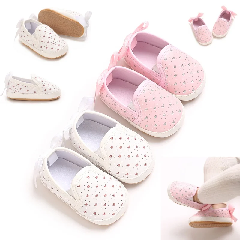 

Fashionable Spring and Autumn 0-18M Flat Shoes with Love embellishment Mesh Breathable Soft Bottom Comfortable Baby Walking Shoe