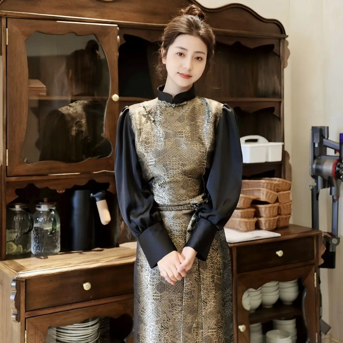 2025 Lhasa Tibetan women's Bola summer new ethnic fake two Tibetan clothes