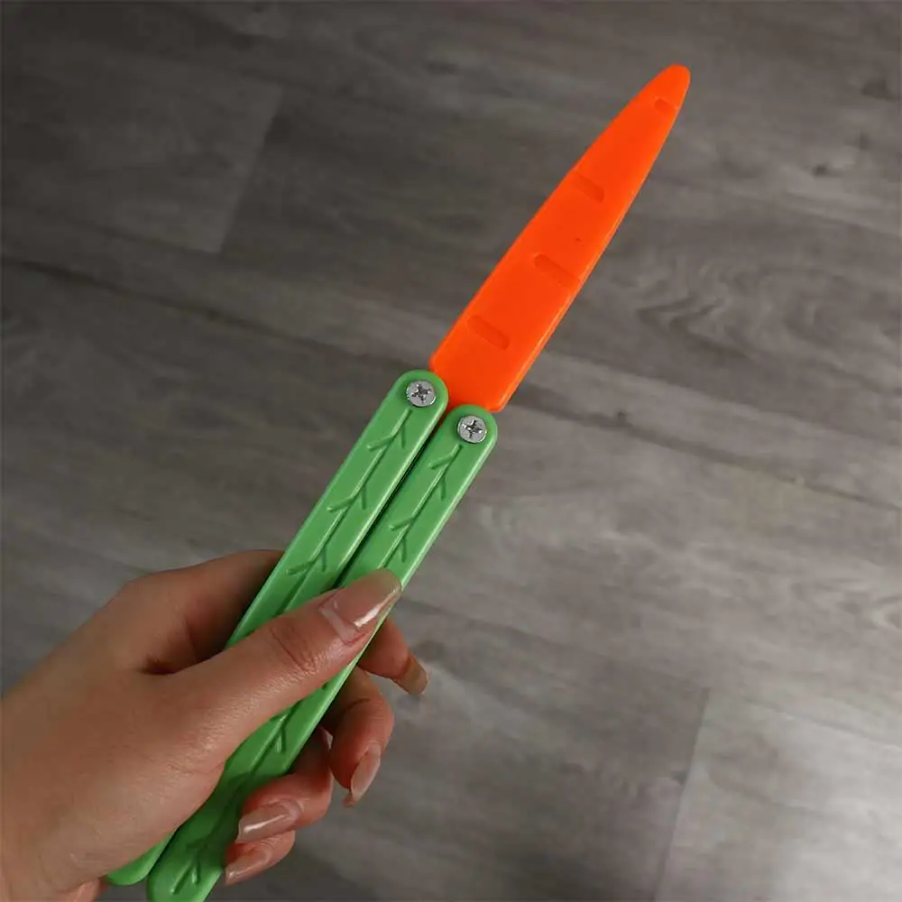Cartoon Carrot 3D Gravity Carrot Push Card Gravity Radish Fidget Comb Toys 3D Printing Mini Model Halloween Toys Adults Gifts