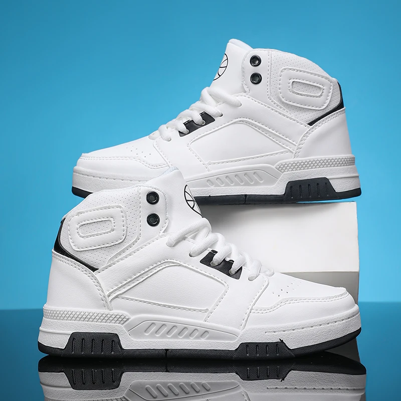 

A pair of children's four-season leather upper high-top platform shoes, wear-resistant casual shoes, sizes 34-40，CD-689