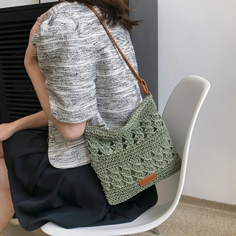 Fashion New Straw Woven Crossbody Bag, Solid Color Beach Style Shoulder Bag, Suitable for Seaside Vacation and Tourism Occasions