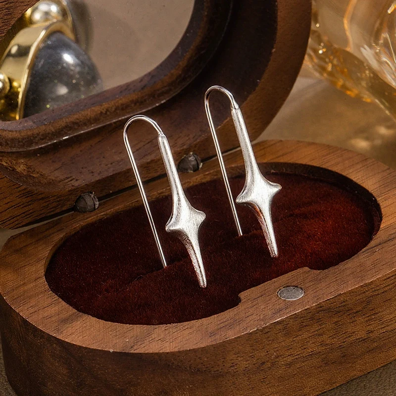 

Матовые матовые длинные крестообразные звездные ушные крючки для женщин, высококачественные серьги в корейском стиле, персонализированные серьги из серебра 925 пробы KOFSAC