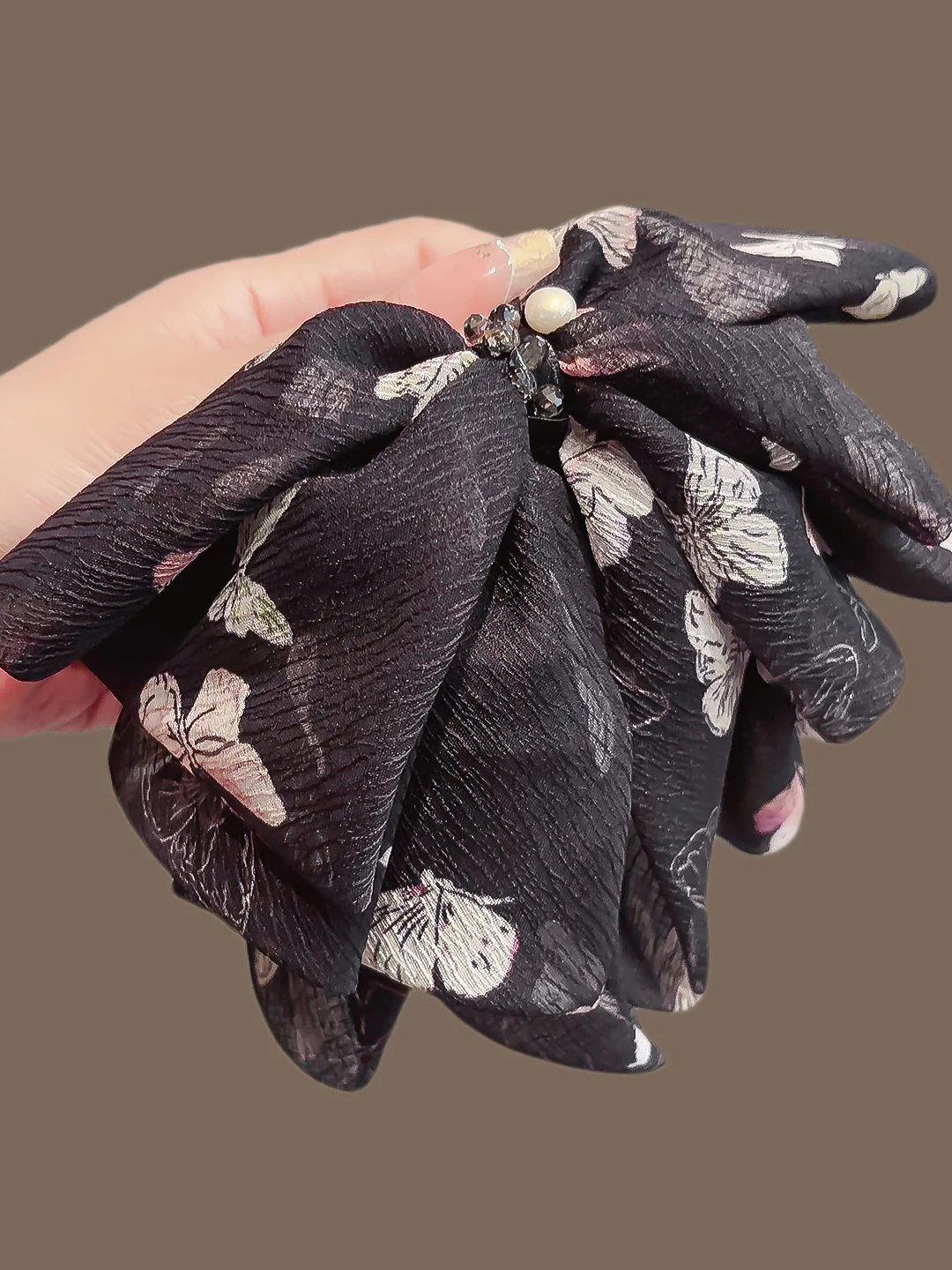 elegant-knot-hair-clip-women's-print-silk-versatile-tail-clip-new-high-end-half-up-hair-clip-fashionable-accessory