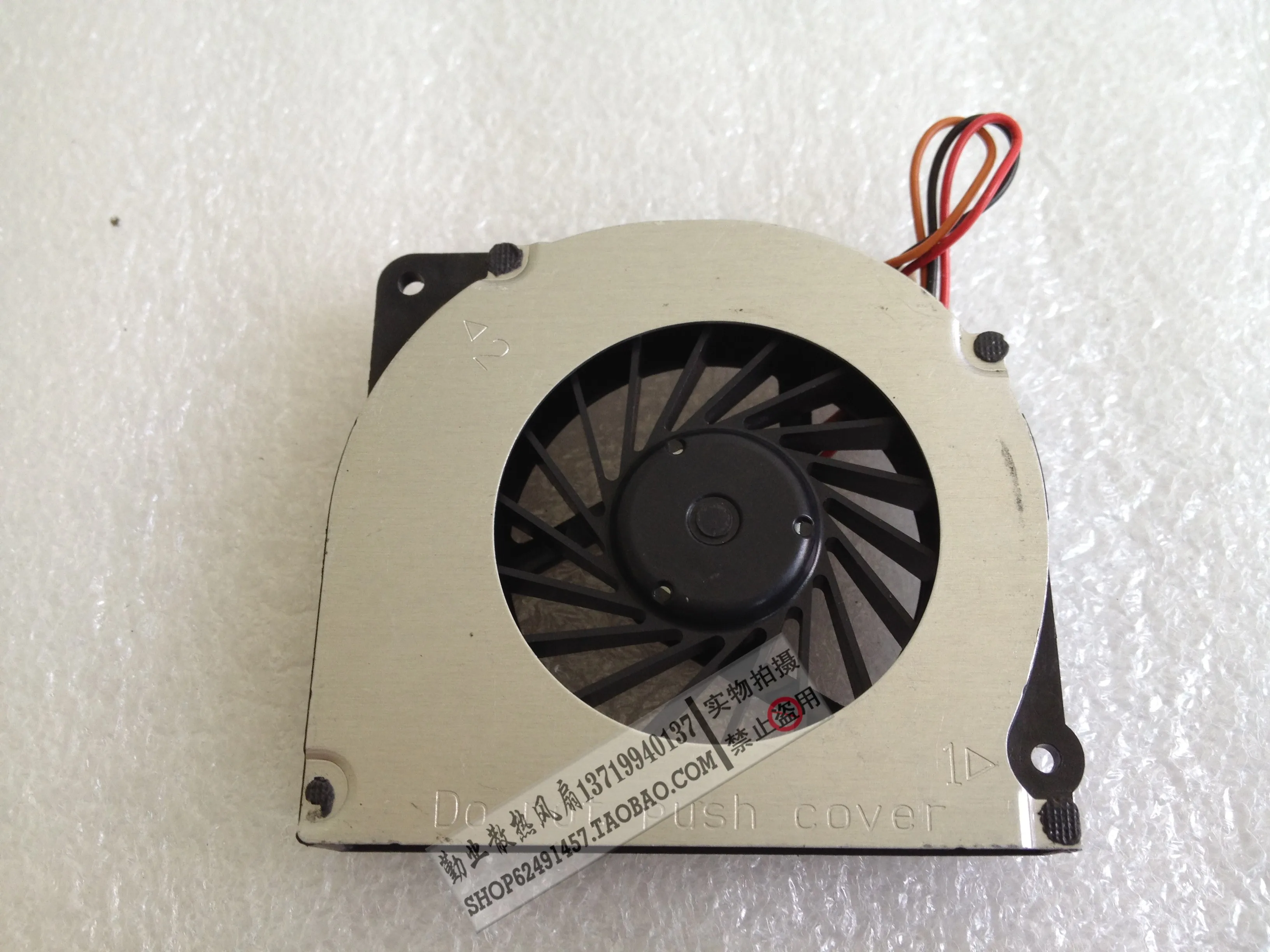 CPU Cooler Fan For FUJITSU LifeBook E734 E744 E754 E736 E746 E756 E544 E554 E556 A6210 T4210 T4215 T4220 S2210 MCF-S6055AM05