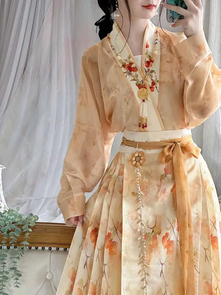 الصينية القديمة Hanfu النساء حزب الزي 2025 الصيف المطبوعة الحديثة الأصفر أعلى مطوي تنورة 3 قطعة مجموعات Hanfu مجموعات