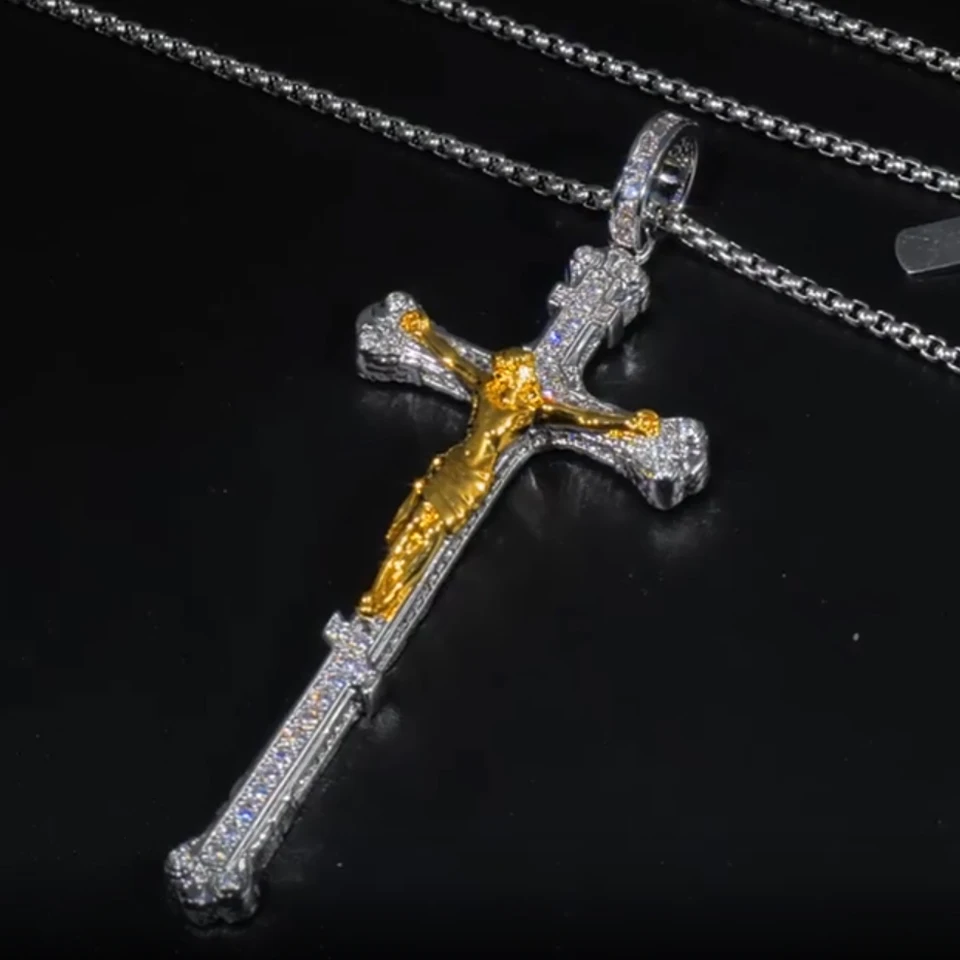 VANAXIN Crucifix Jesus Pendant Necklaces for Men Women Christ Full Pave Cubic Zirconia Gold Plated Hip Hop Jewelry