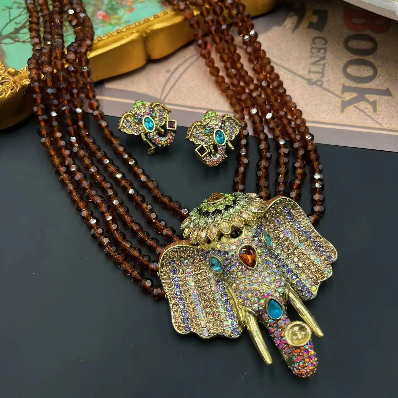 Middle Ancient Vintage Ornament Vintage Elephant Glass Crystal Rhinestone European and American Heavy Industry Necklace Earrings