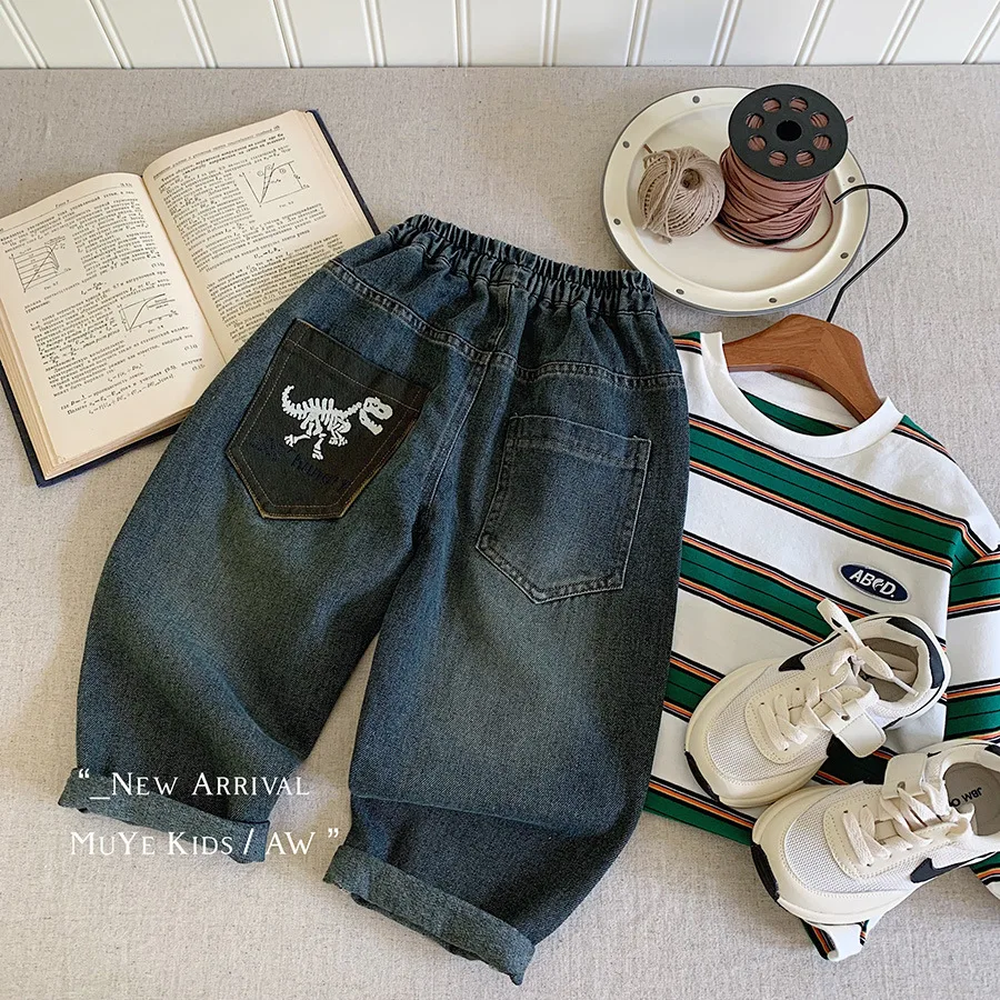 

Korean Children Boys Denim Pants Spring 2-10 Years Kids Boys Cotton Jeans Loose Dinosaur Embroidery Children Boys Straight Pants