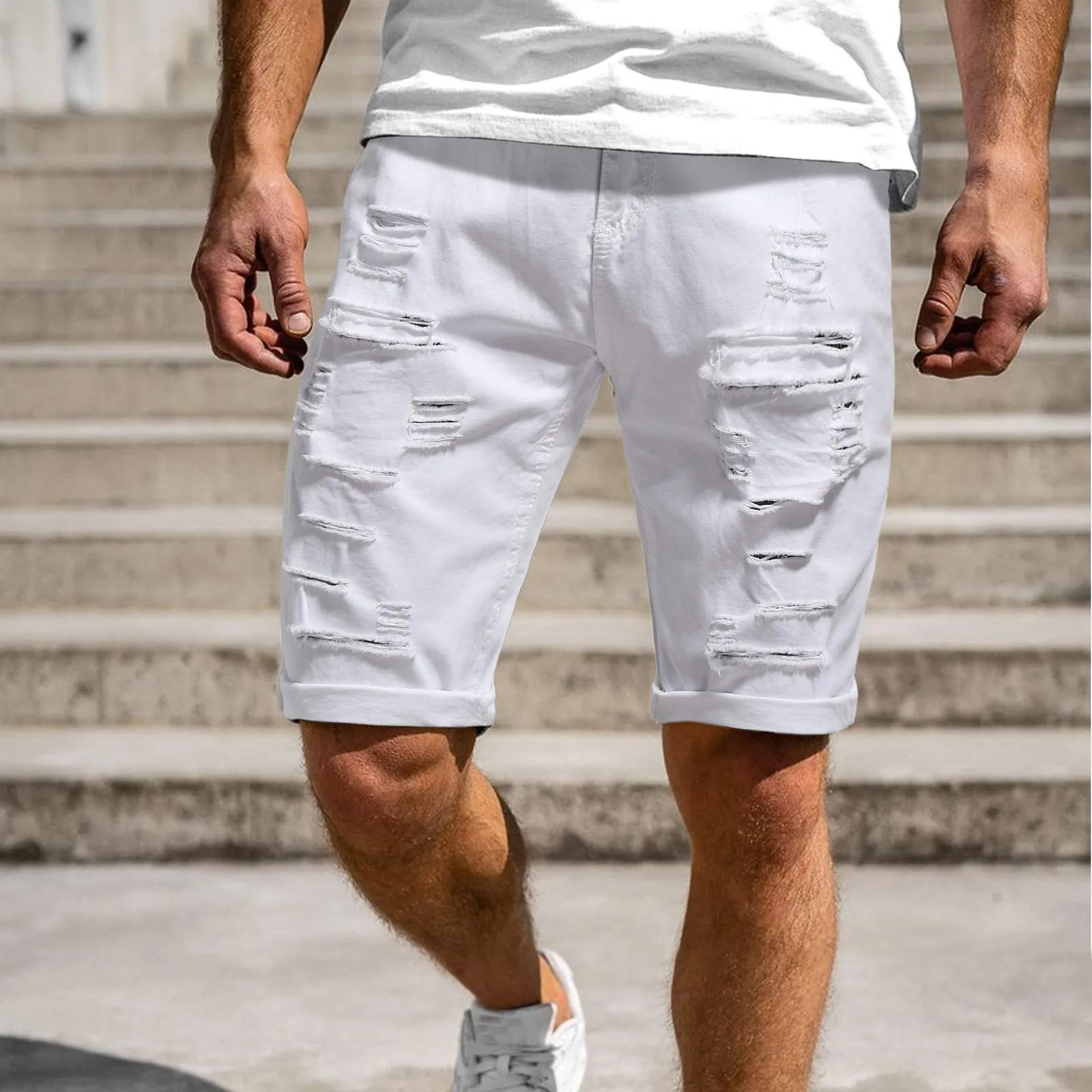 2024 New Fashion Mens Ripped Short Jeans Brand Clothing Bermuda Summer Cotton Shorts Breathable Denim Shorts Shorts Hommes