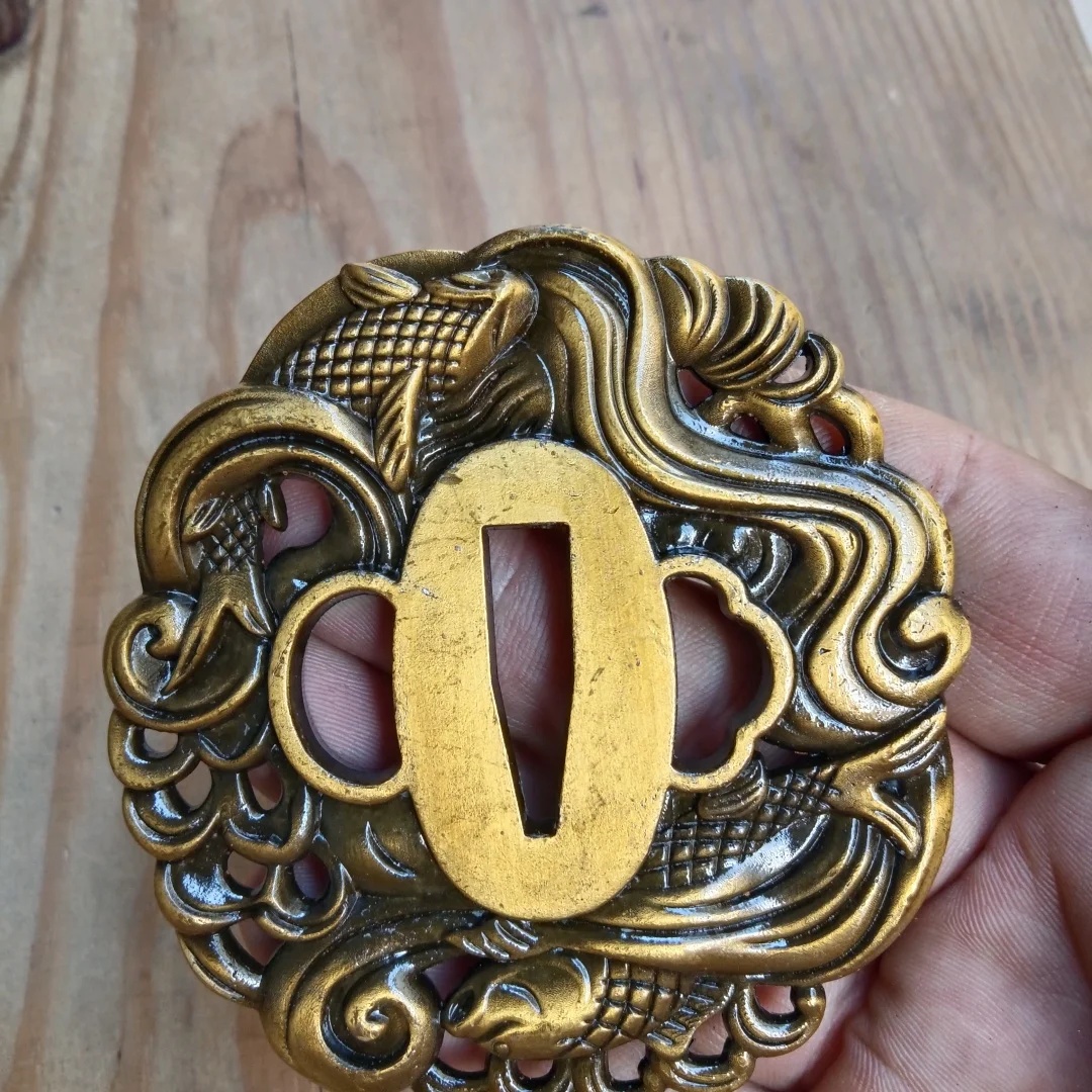 Nice Tsuba Alloy Carved Fish HandGuard Fitting For Janapese Katana Sword Guard Accessories