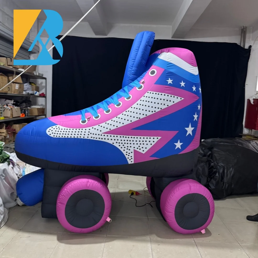 Op maat gemaakt 3 meter hoogte groot opblaasbaar rolschaatsontwerp voor sportevenement decoratiespeelgoed