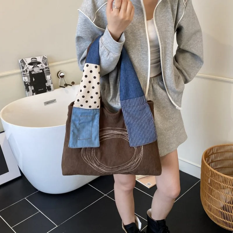 

High Quality Genuine Leather Women's Messenger Bag Crossbody Shoulder Handbag Ladies Practical Designer Style Classic