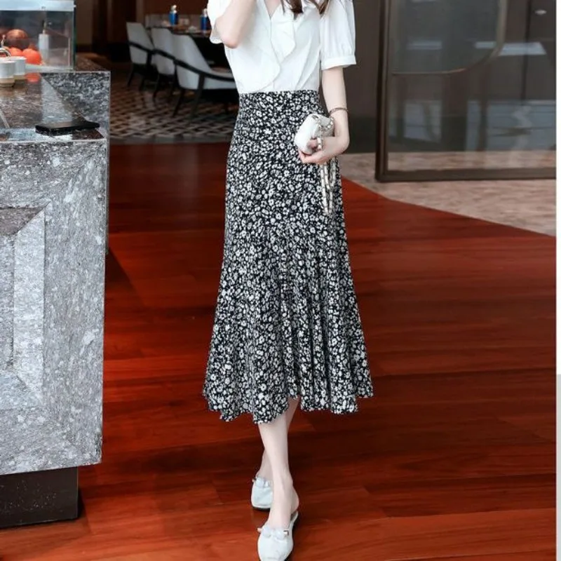 Half Skirt Women  Spring and Summer New Chiffon Floral A-line Skirt Mid-length High-waisted Slimming Waist Long Skirt Women's