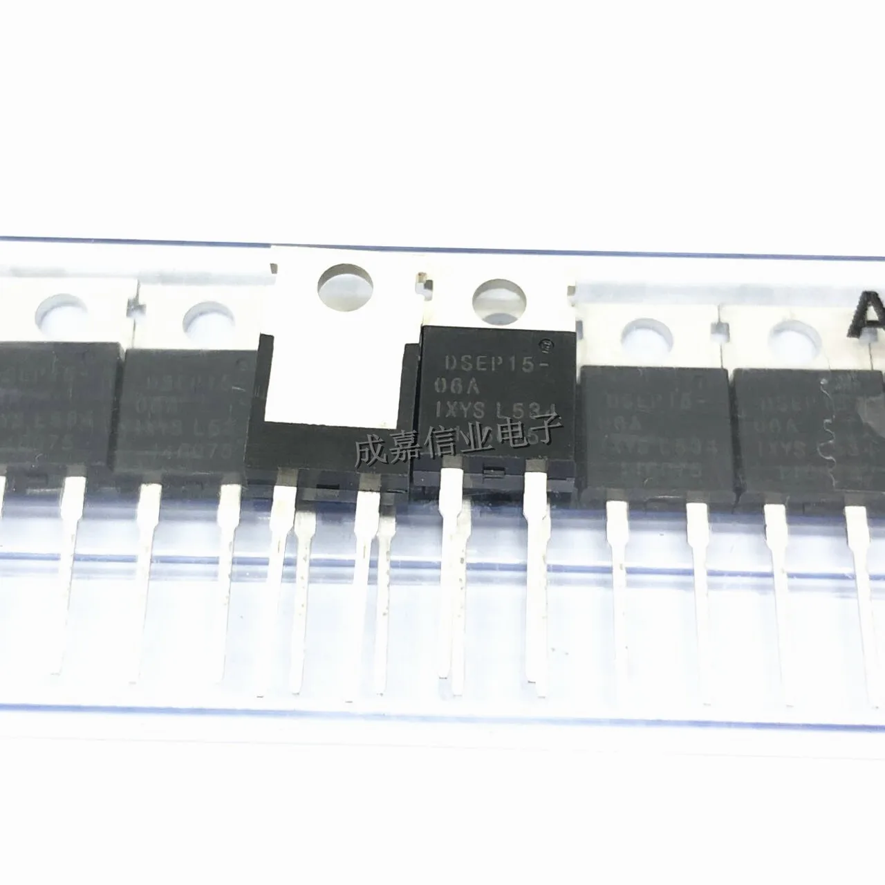 10pcs/Lot DSEP15-06A TO-220-2 600V 15A Rectifiers Diode Operating Temperature:- 55 C-+ 175 C