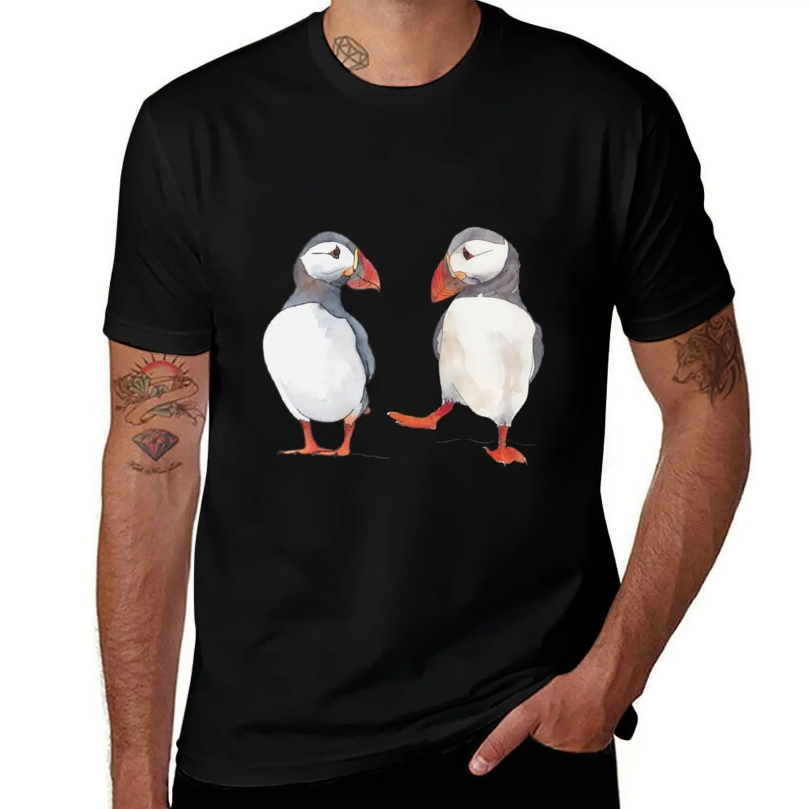 Puffin friends dancing - illustration T-Shirt Casual Trendy Streetwear Tee Shirt T-Shirt
