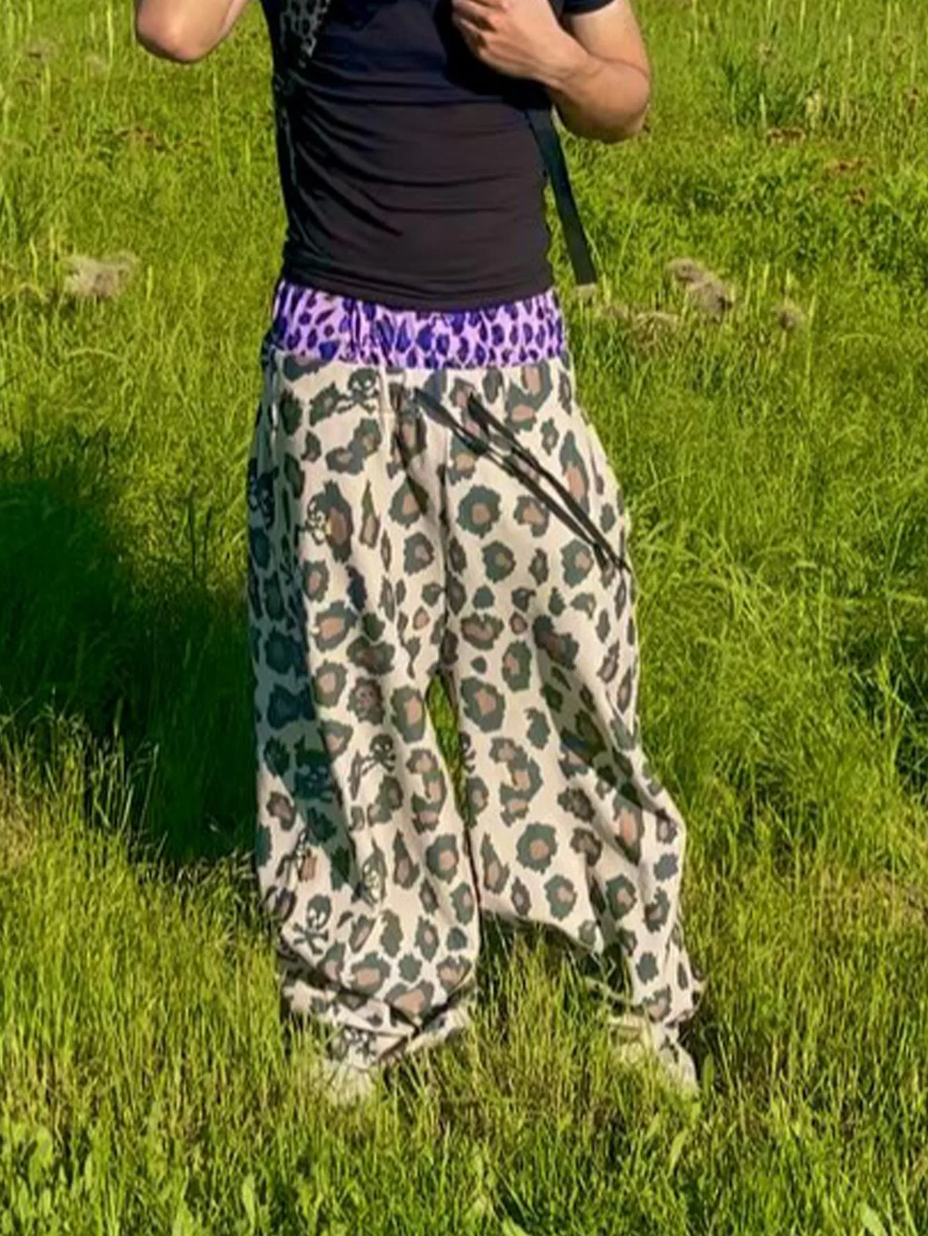 Europeu e americano 2025 novo elegante e personalizado casual leopardo impressão perna reta calças de perna dupla