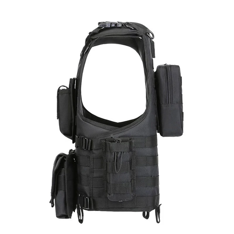 Outdoor protective tactical vest CS training hunting buckle vest airborne magazine air gun color bullet protective vest