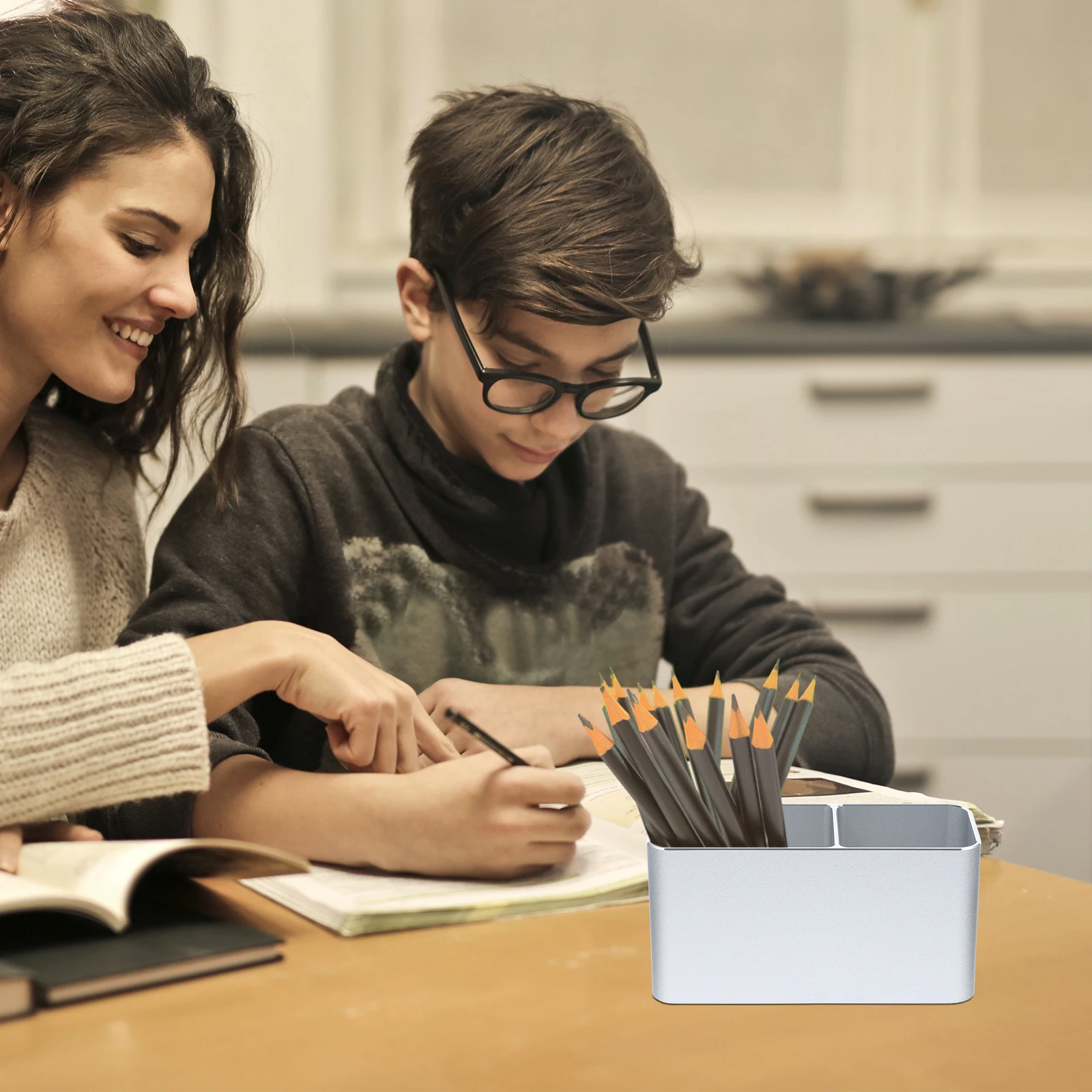 

Double Storage Holders Aluminum Desktop ganizer Lightweight Desk Pen Container Stationery Container Metal Folder