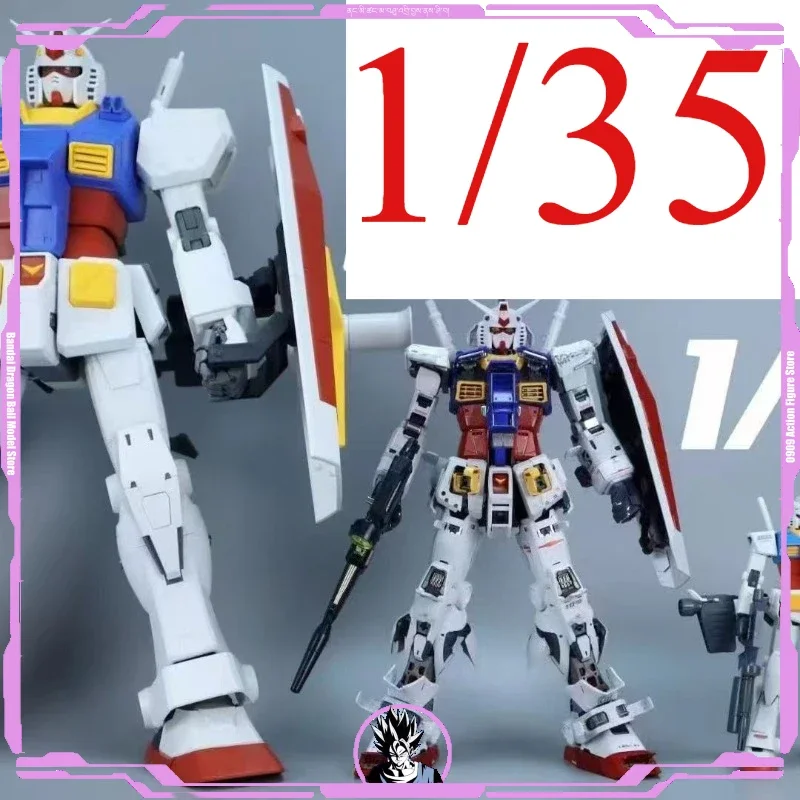 Fang Dajing’s Amuro Original Gundam 1/35 Mega assembled model comes with new decals