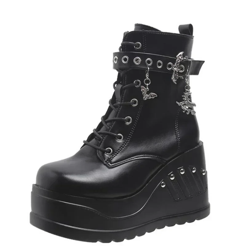 Large 43 Women Platform Heeled Booties Round Toe Zip Punk Casual Cosplay Bat Motorcycle Boots for Women Gothic Metal Chain Shoes