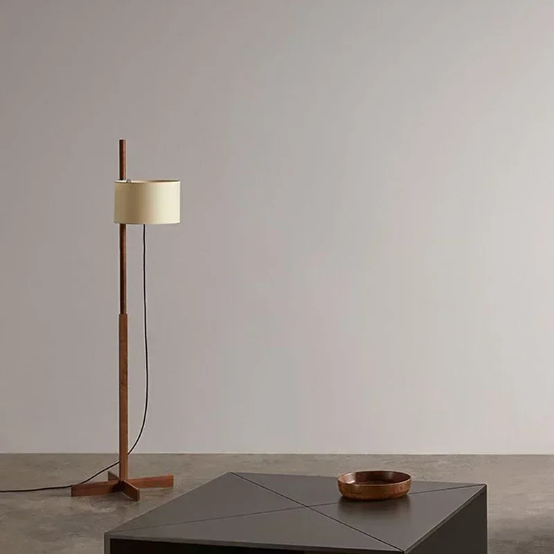 Lámpara Led de pie moderna nórdica Wabi Sabi de tela de madera maciza, lámpara de noche para dormitorio, sala de estar, decoración del hogar, sofá esquinero de pie