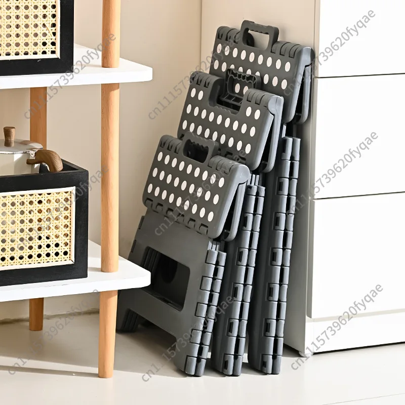 Thickened folding stool outdoor camping light luxury creative plastic does not take up space portable storage chair high Mazar