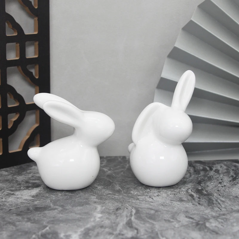 Simpatiche figurine di coniglio in ceramica Kawaii lepre Bunny Garden House ornamenti per animali pasqua casa decorazione della stanza pittura a