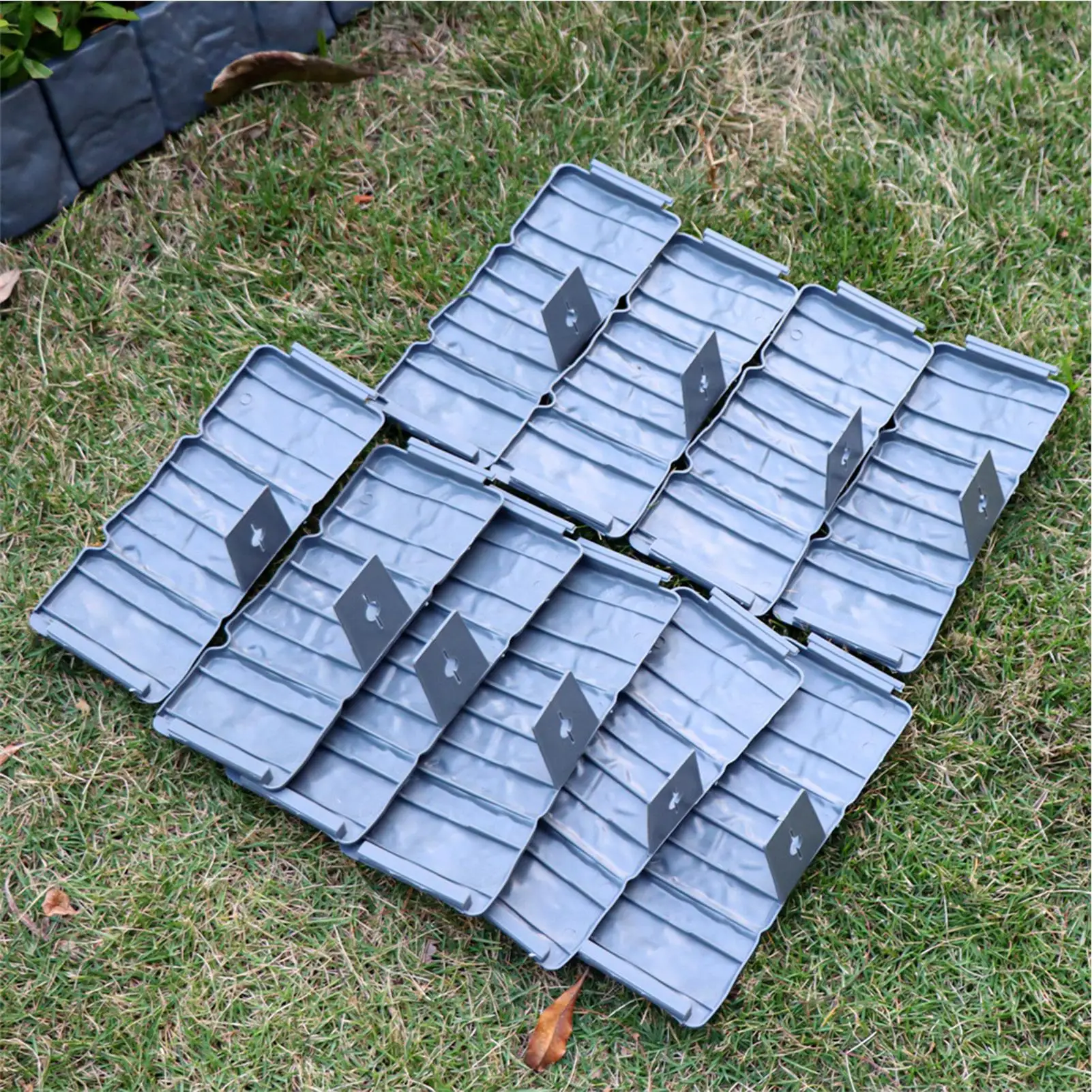Garden Edging Border 20 Pieces Waterproof Staked Faux Stone Edging for Landscaping for Patio Yard Lawn Flowerbed Courtyard