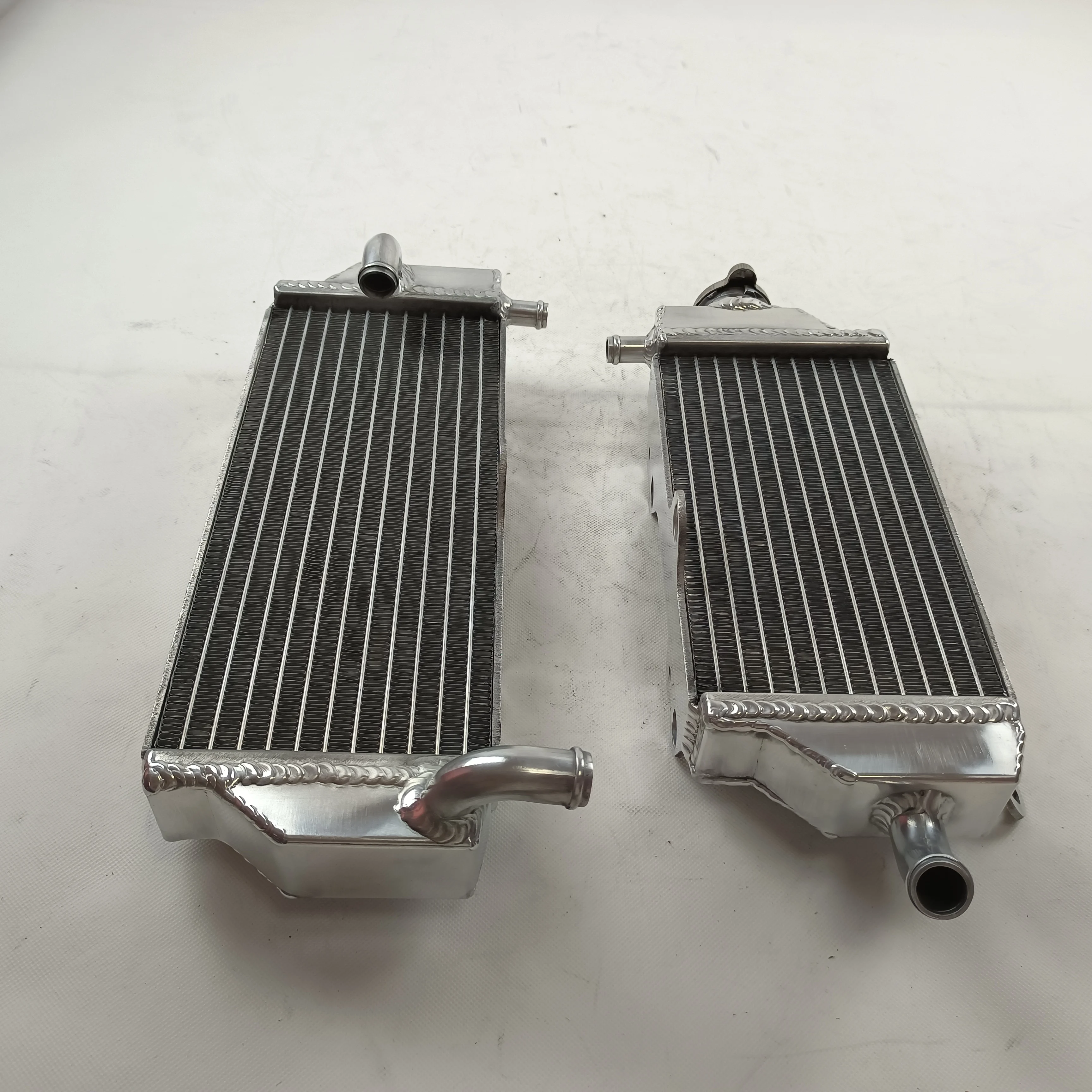 For 1994-2007 KTM 400/620/625/640/660 Adventure/Duke II/SC/Supermoto/Enduro/SMC/SXC/LC4-E Aluminum Radiator Cooler Cooling