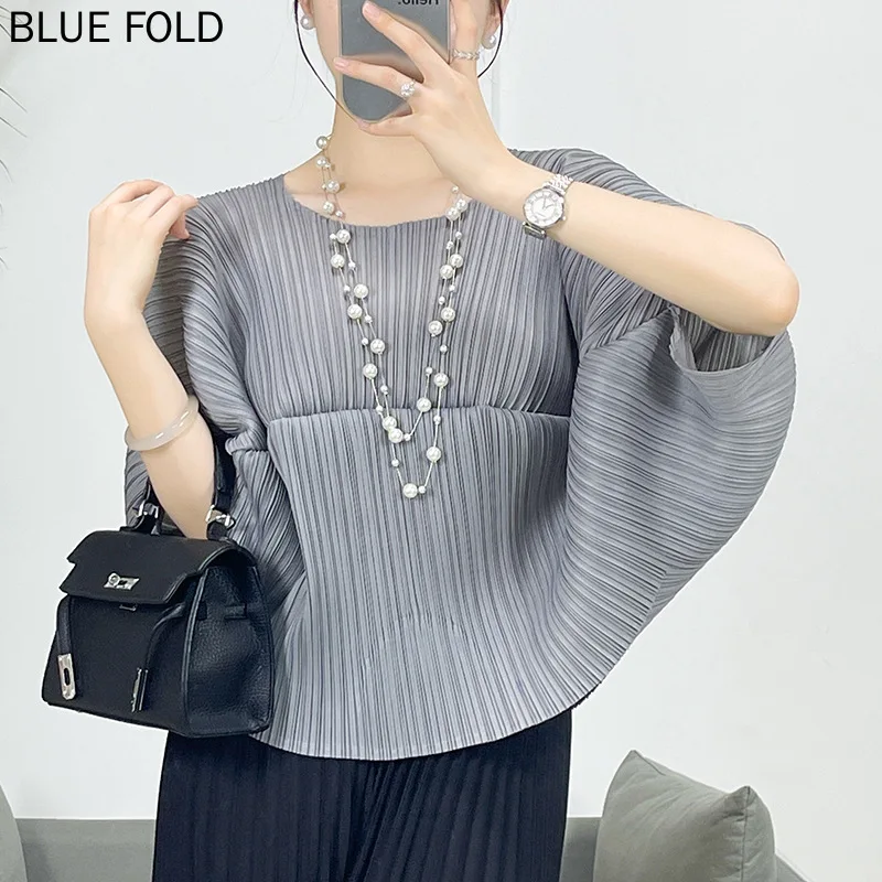 

Pleated Summer New Casual Simple Miyake Design Tops T-shirts for Women Loose and Versatile High-end Women's Clothing Oversize T