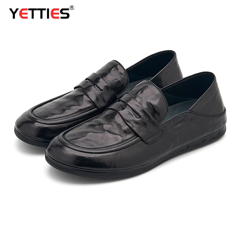 

2025 New British Vintage Loafers Hand-Scratch Pattern Men's Casual Shoes Soft Leather Soft Bottom Drivers Shoes