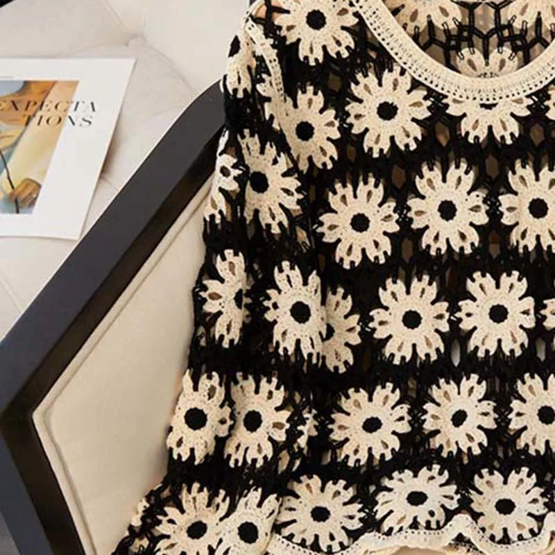 Boring Honey Autumn New Colorful Collided Hollow Out Top Women Hooked Bohemian Ethnic Style Knitted Sweater Long Sleeve T-shirt