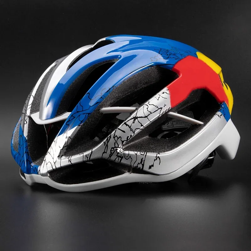 Racing Riding Sports Bike Cycling Helmet Men MTB Helmet Ultralight Women Road Bicycle Helmet Casco Bicicleta Hombre Italy