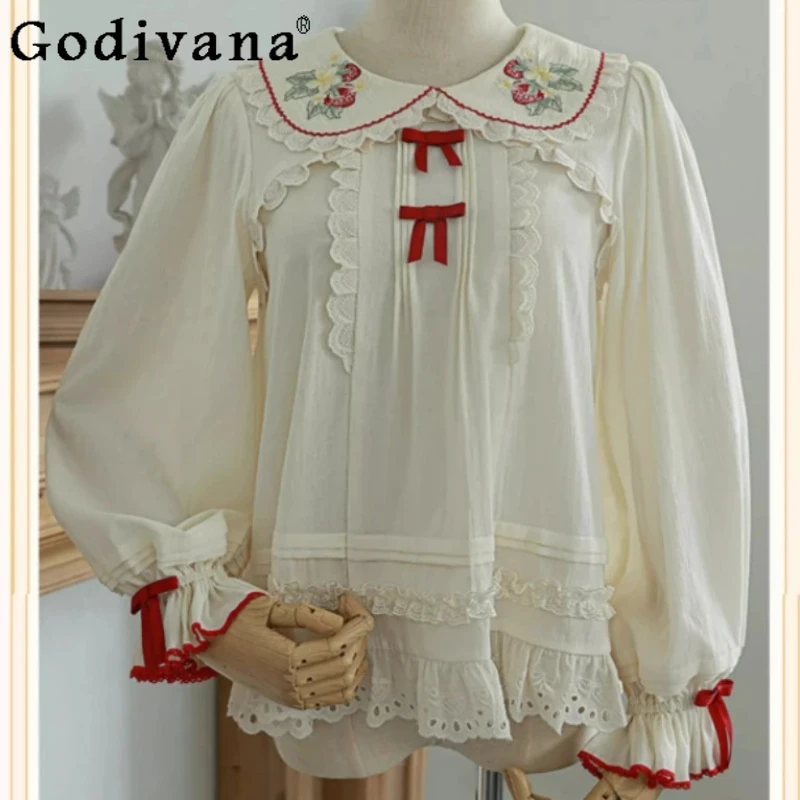 Lente Herfst Zoete Lolita Aardbei Borduren Lange Mouw Dun Shirt Schattig Meisje Leeftijdsreductie Losse Peter Pan Kraag Shirts