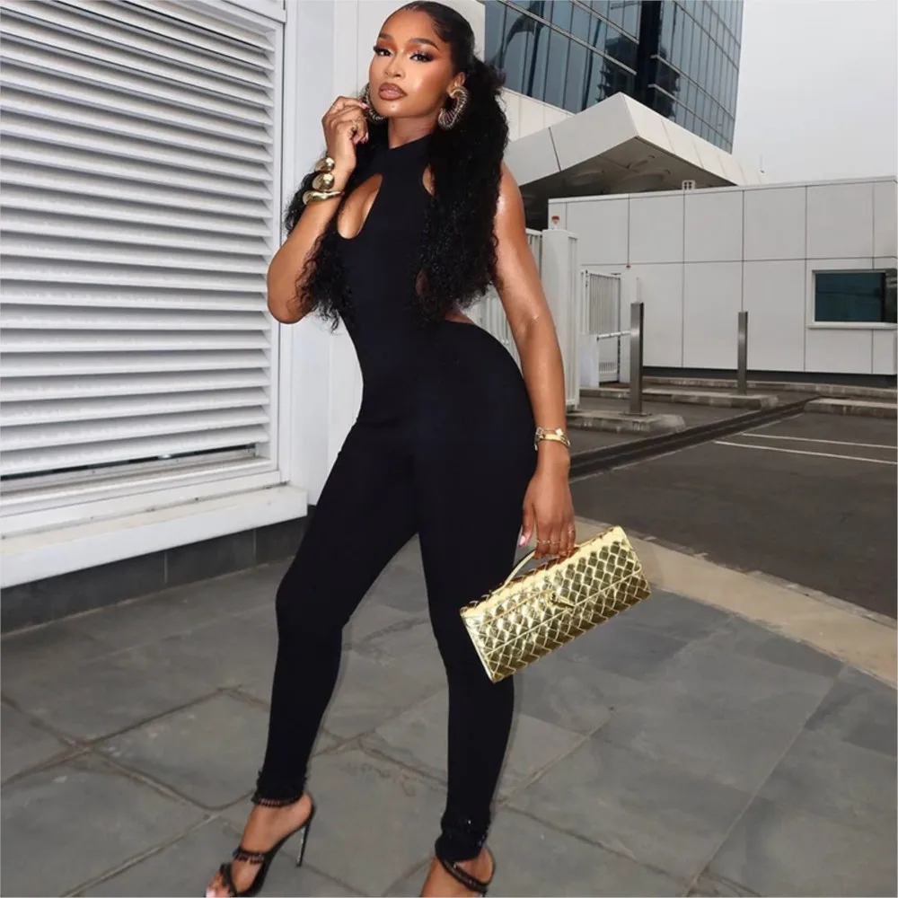 

2026 Hollow Out Jumpsuits For Woman Bodysuits Jumpsuit Sports Hot Girl Style Women's Clothing Simple Style Backless Neck Halter