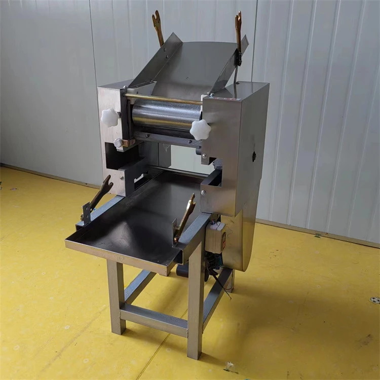 Fully automatic integrated noodle pressing machine, household manual