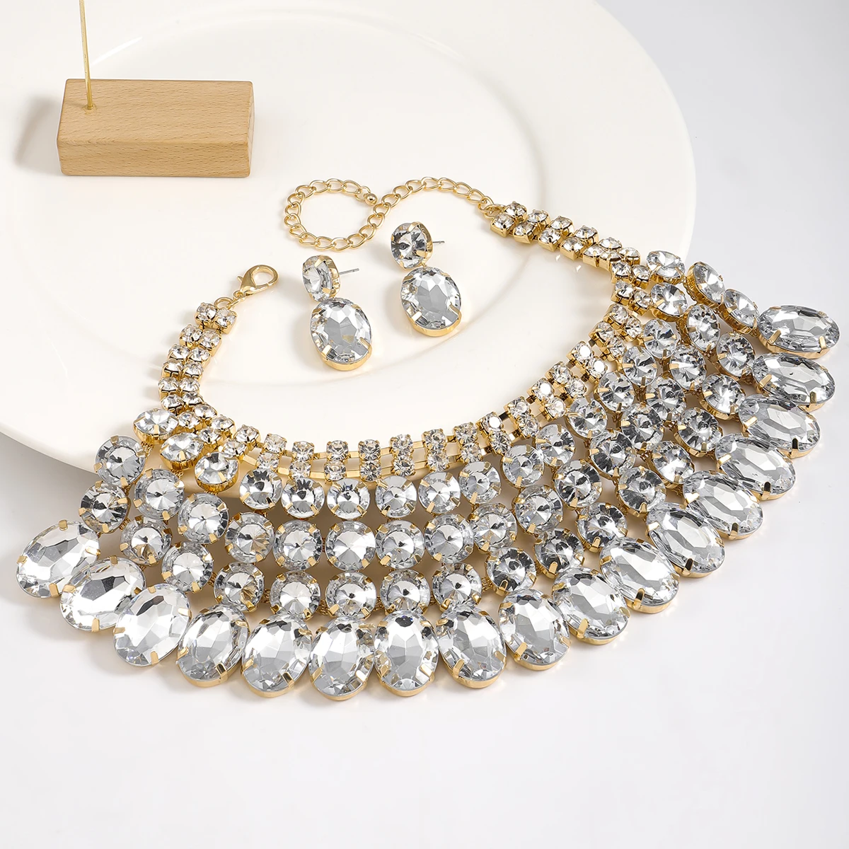 Best Lady 3 Pc Luxurious Exaggerated Style Full of Rhinestone Necklace Earrings Set For Birthday Parties Multiple Color Options