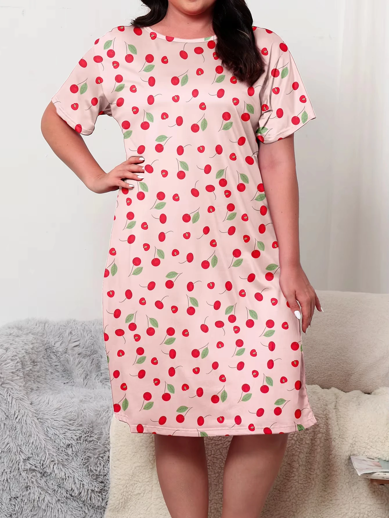 

Высококачественное женское домашнее платье больших размеров со свежим вишневым принтом, пижама с короткими рукавами и верхней одеждой для дома