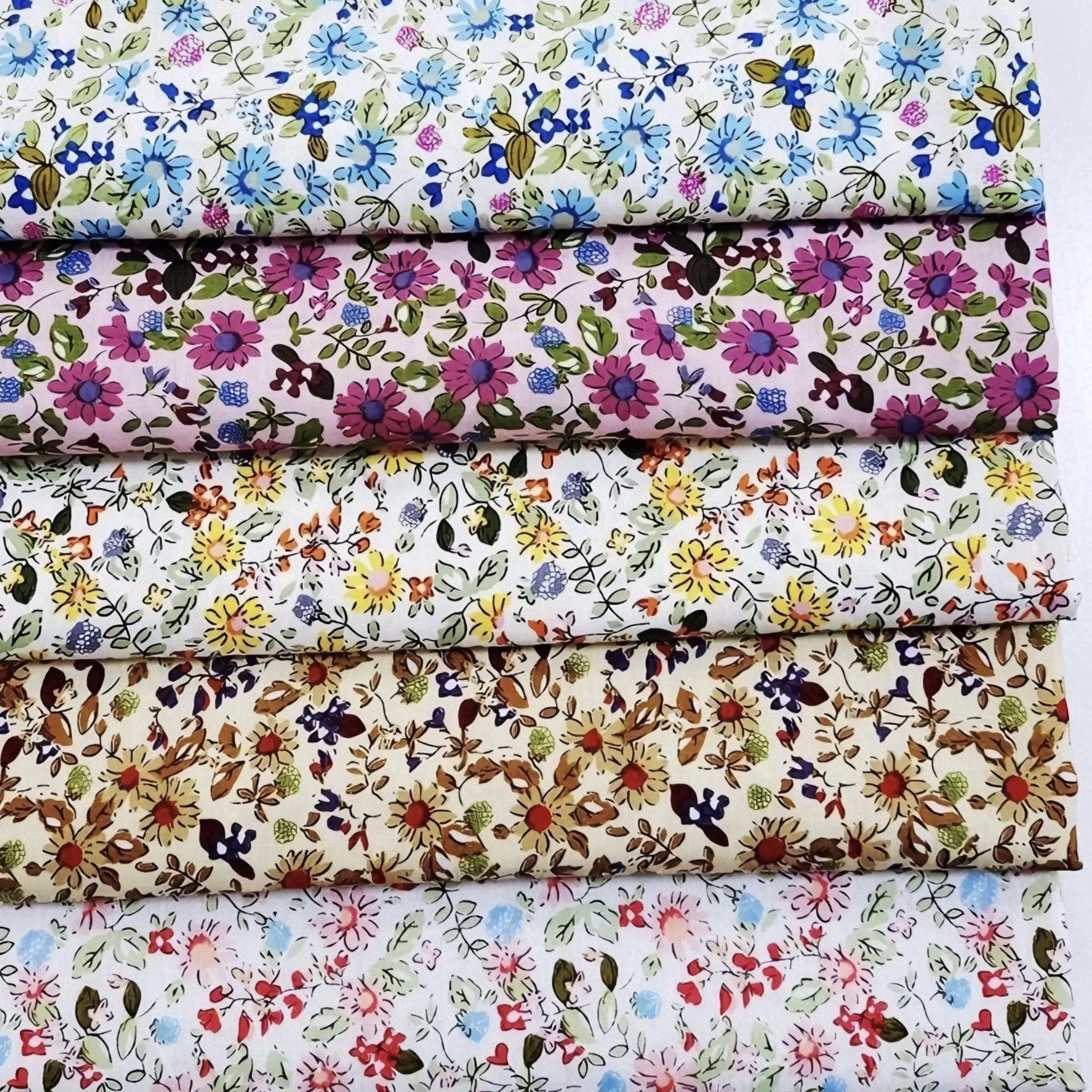 0.5m/1m Vintage Floral Printed Cotton Fabric Multiple Colors Flower Pattern Textile for Dress Making Quilting Home Decor Fabric