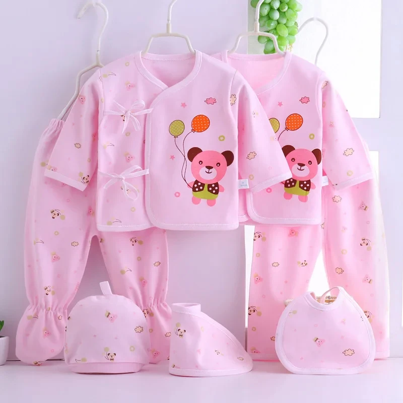 

7pcs/set Newborn Clothing Set Spring Autumn Baby Boys Girls Clothes suits Cotton Cartoon 0-3M