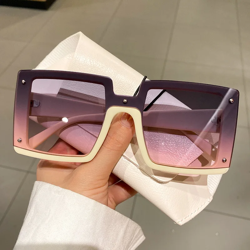 2026 Retro Square Sunglasses Women Men UV400 Oversized Frame Driving Travel Streetwear Shades