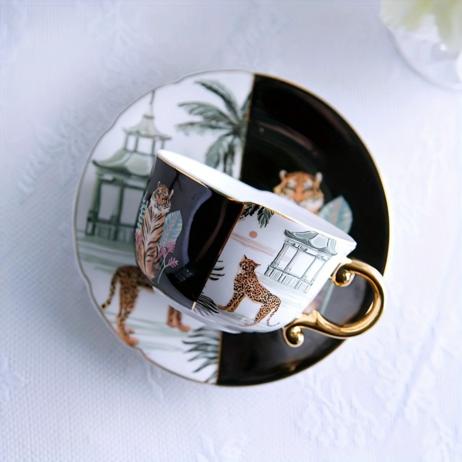 Chinese Style Painting Teacup and Saucer Set - Tiger Leopard Color Block Ceramic Coffee Cup for Breakfast, Tea Party, Afternoon 