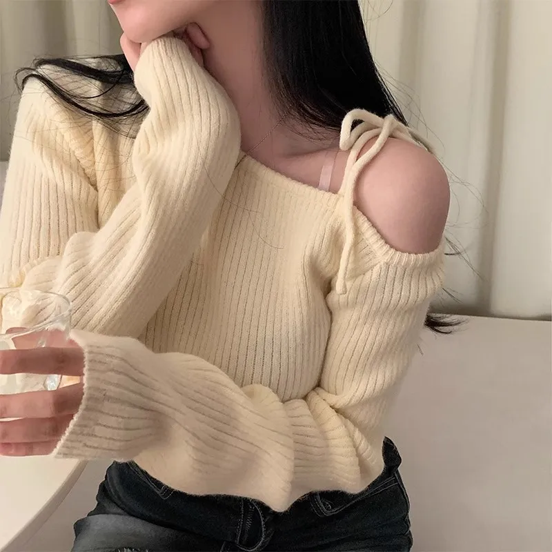 Red Off Shoulder Belted Sweater Women's Pullover Long Sleeve Knitted Tops Sexy Autumn Winter Korean Y2k Clothes Fashion Sweaters