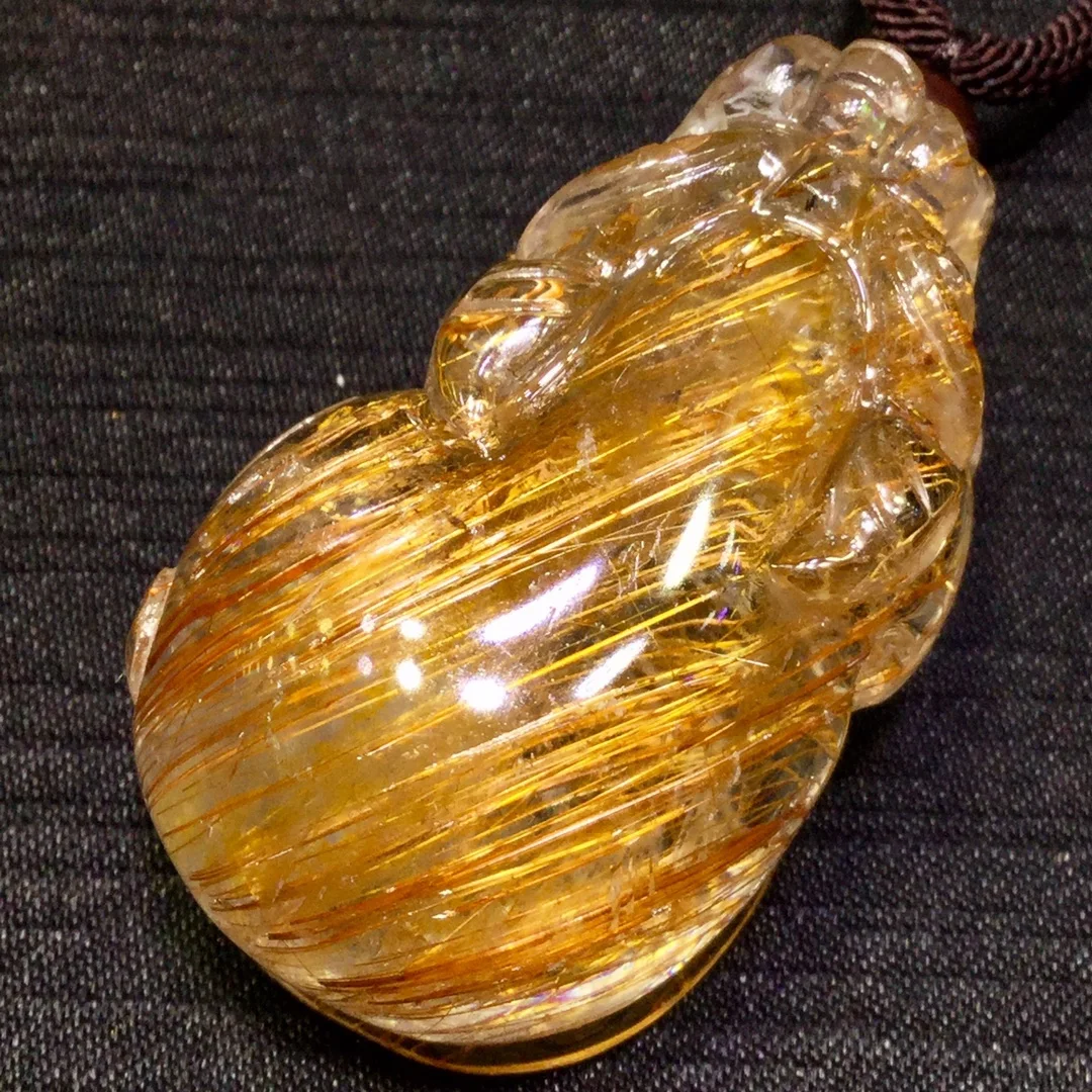 

Natural Copper Rutilated Quartz Pendant Jewelry 41*25.5*21mm Pi Xiu Barrel Men Women Brazil AAAAAAA