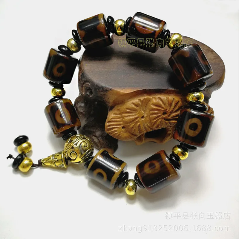 Jade and jewelry, , Tibetan-style Dzi bead agate bracelet