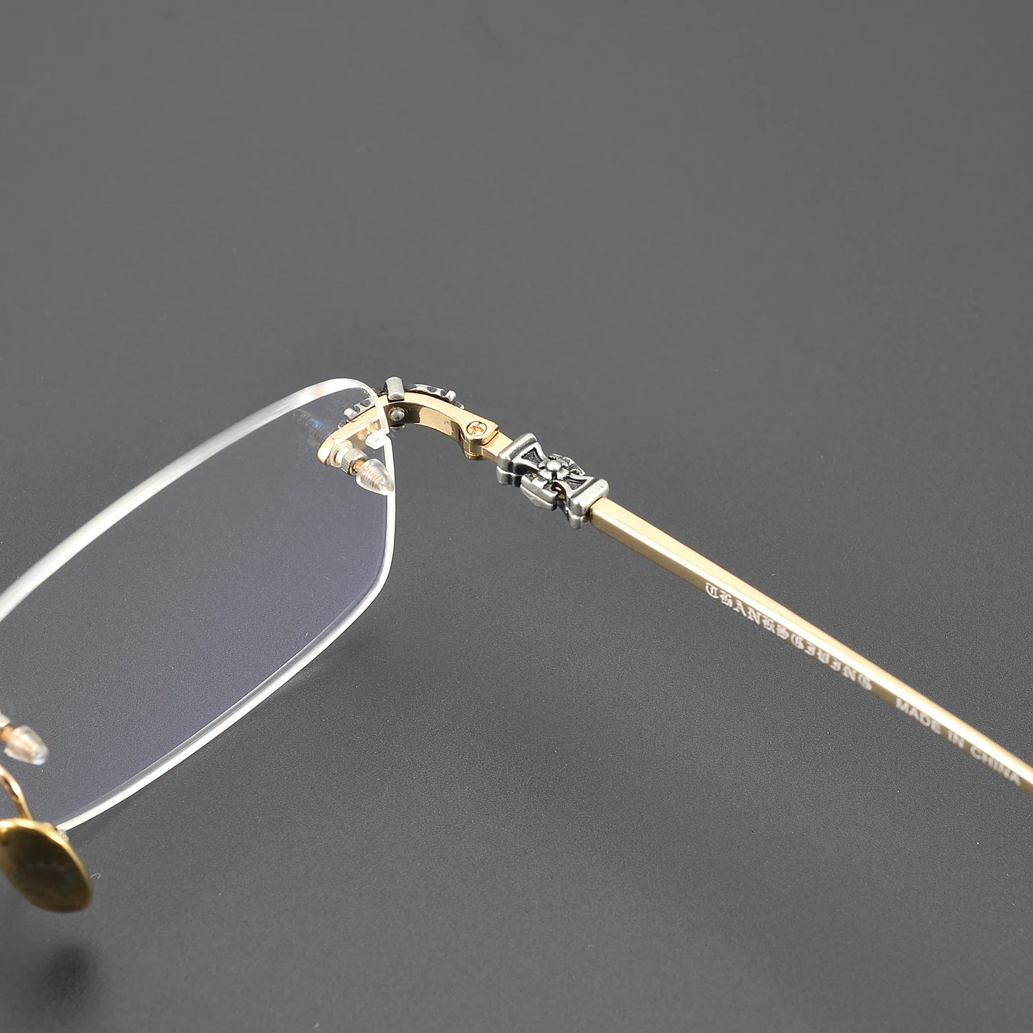 2024 Sunglasses For Women Stylish Vintage Carter Luxury Eyewear Frame Big Square Titanium Rimless Designer Men SUN GLASSES