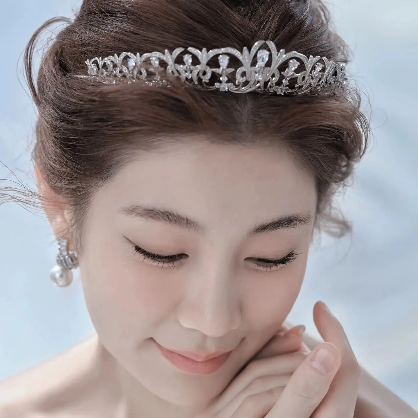 

Корейская стильная кубическая корона-диадема для волос, элитные свадебные тиары с цирконами для невест, аксессуары для вечеринок и особых случаев